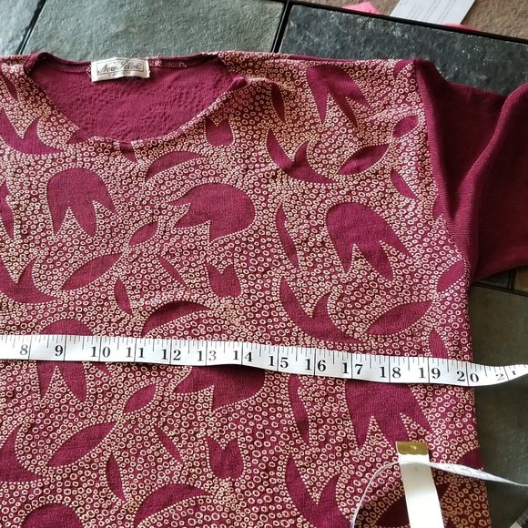 COPY - Maroon embellished Tulip design Top - Picture 3 of 8